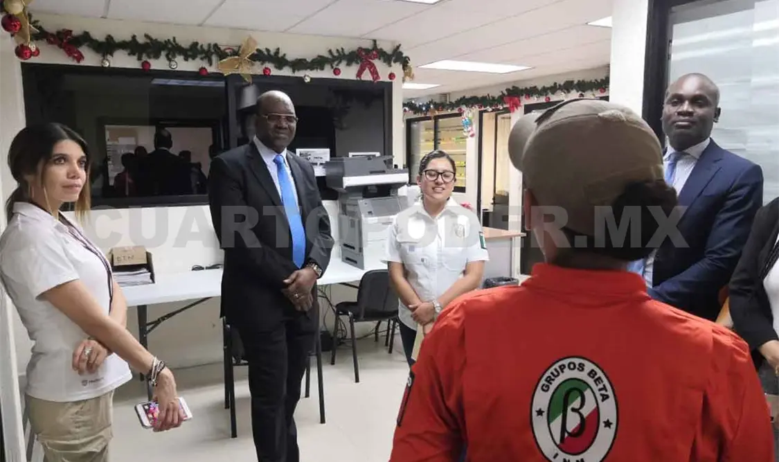 Embajador de Angola recorre frontera sur