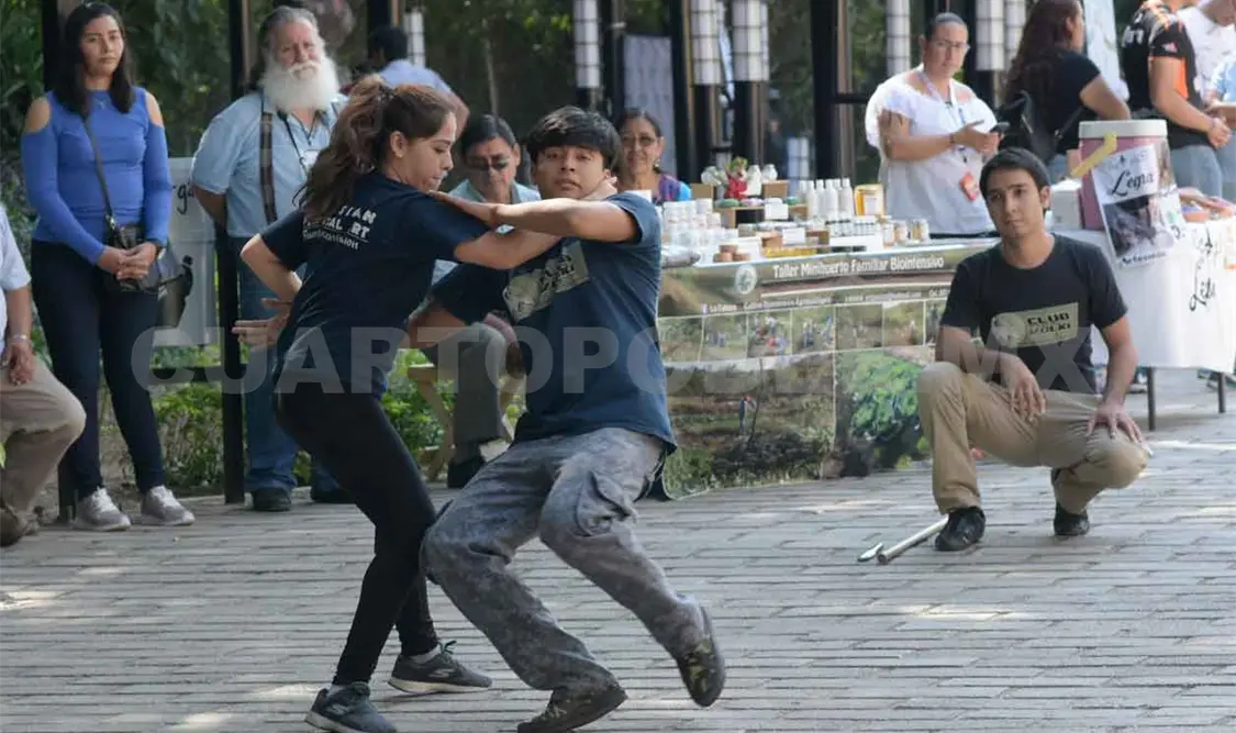 Promueven artes marciales entre la población femenil