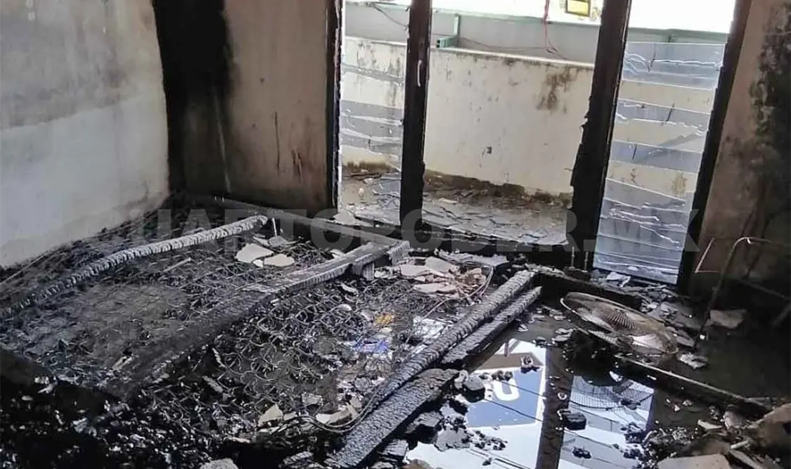 Desconocidos incendian vivienda