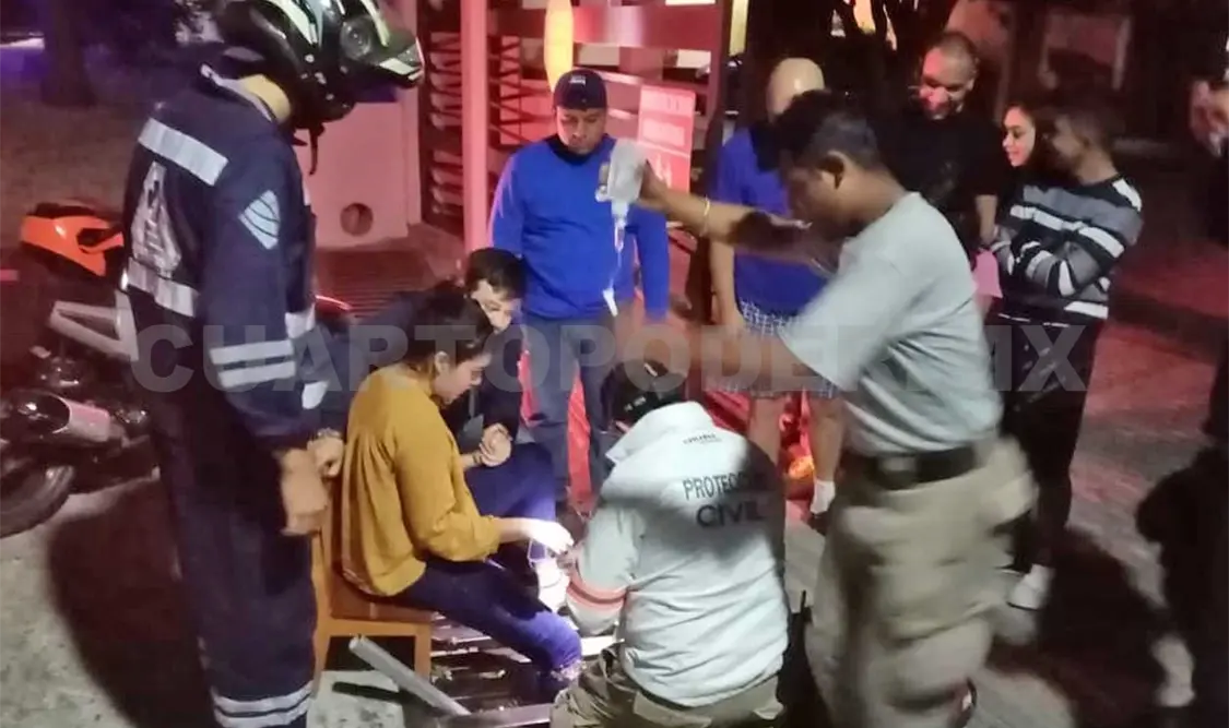 Protección Civil llevó a Guadalupe “N” a un hospital para su atención médica. José Ortega / CP