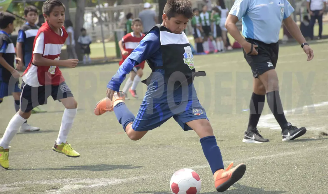 El comité organizador recordó que las escuelas no tienen que pagar ni un centavo durante el tiempo que dure el torneo. Guillermo Ramos/CP