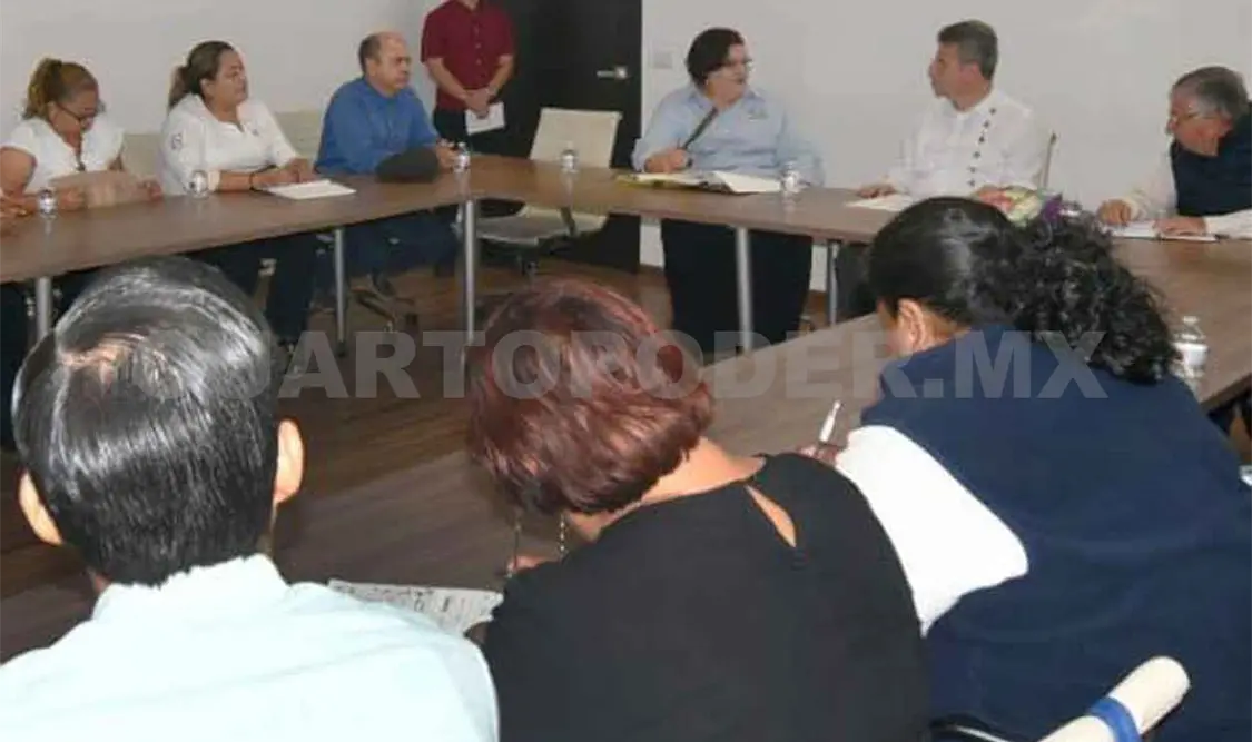 Trabajadores de salud se reúnen con Ismael Brito