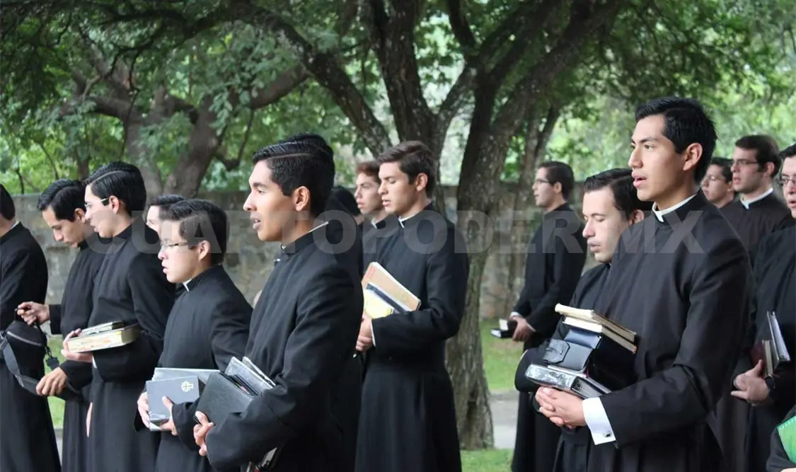 Los Legionarios de Cristo se extiende por todo el mundo a través de escuelas y seminarios para gente de alto poder adquisitivo. Agencias