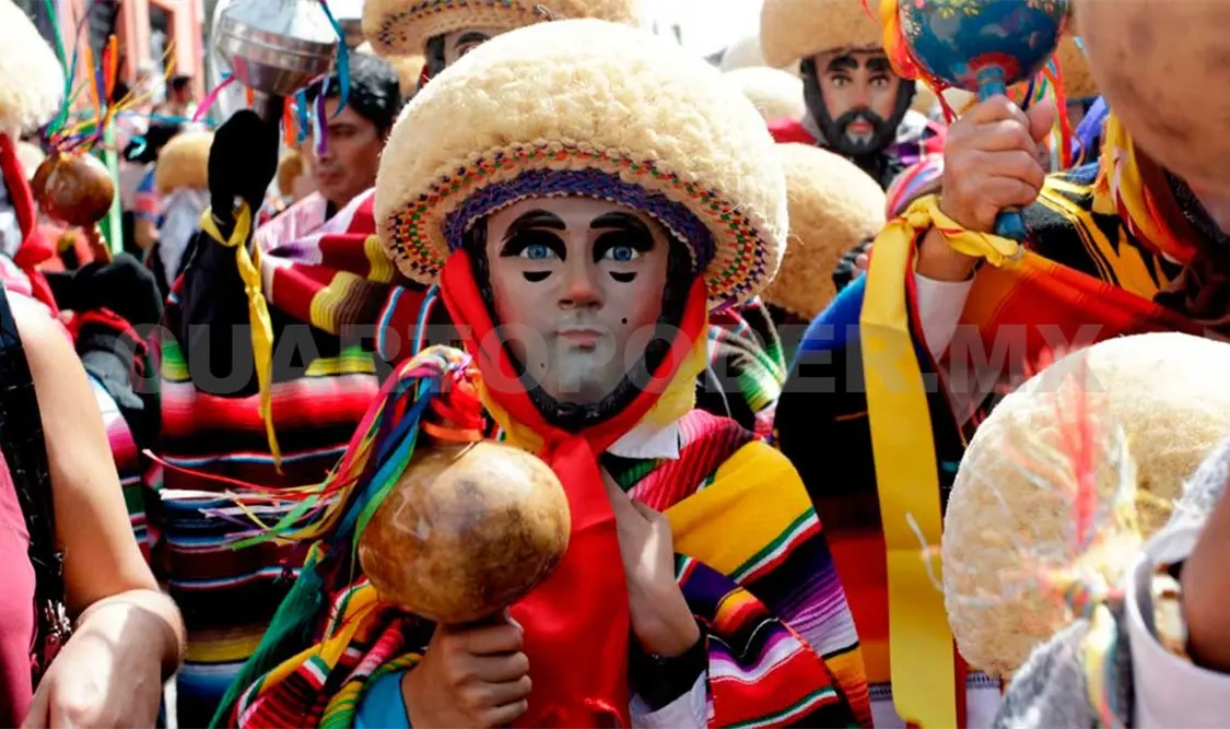 Durante la fiesta bailan un aproximado de 7 a 8 mil parachicos. Cortesía / CP