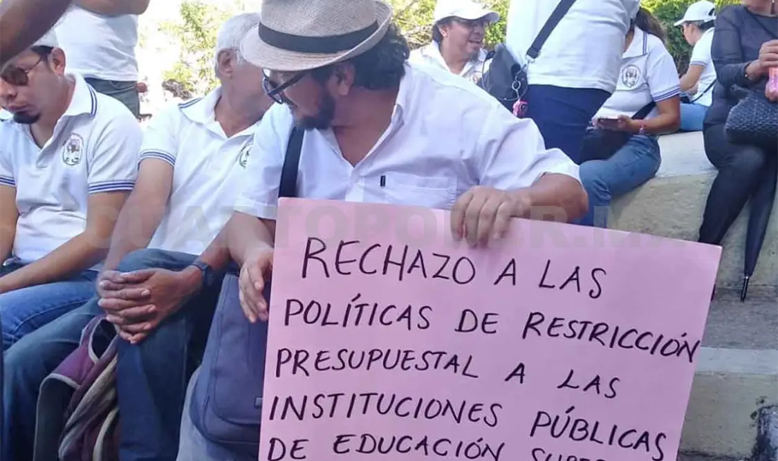 Por segunda ocasión,atrasan pago de docentes