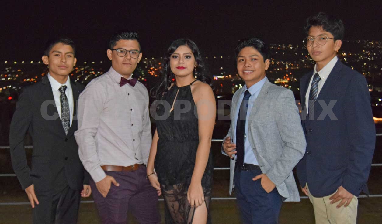 Encantadora quinceañera