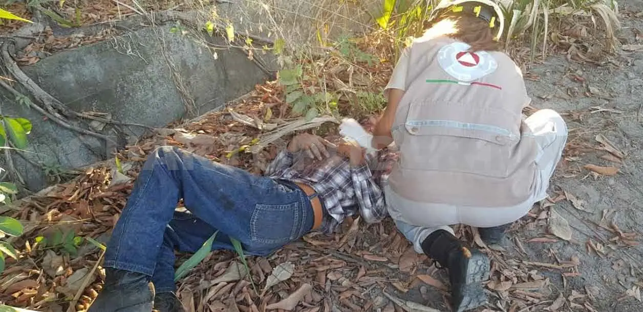 Fue macheteado al resistirse a un asalto