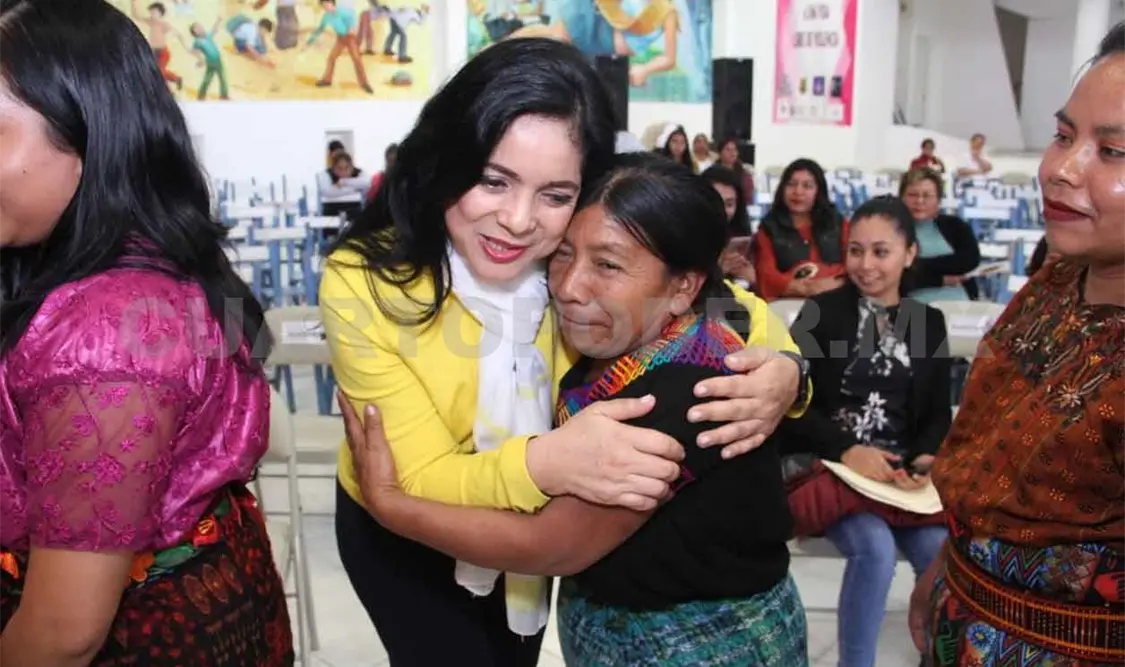 Bonilla Hidalgo inaugura foro en La Trinitaria