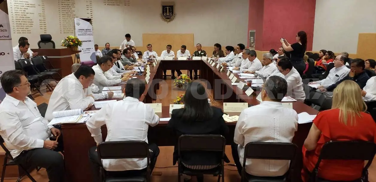Histórico Conversatorio en el Poder Judicial