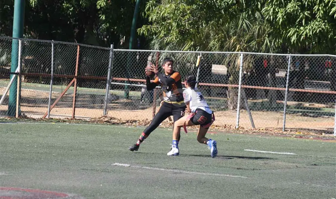 Piratas propinó paliza a Longhorns