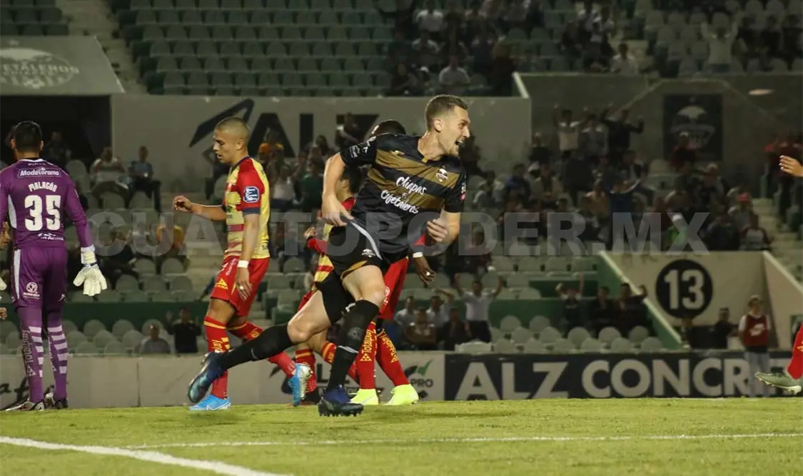 Cafetaleros le puso un baile a Monarcas