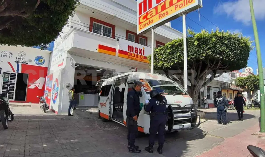 Armados asaltan a un hombre en carnicería