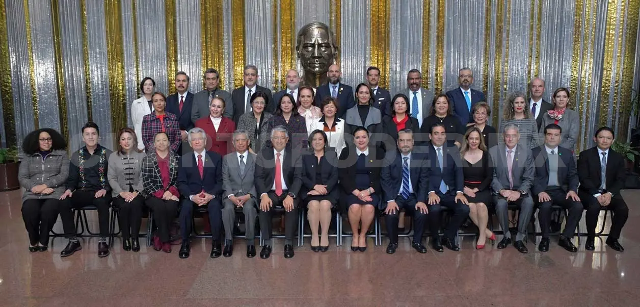 Participa SHyFP en asamblea de Contralores