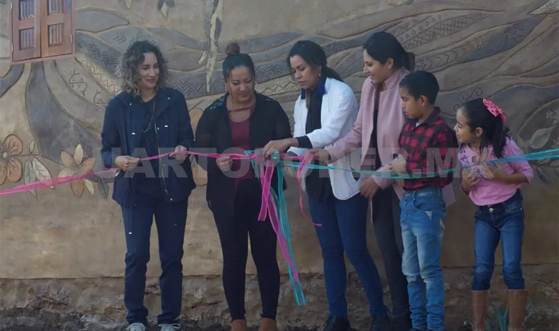 Inauguran mural de tierra Espacio de encuentro