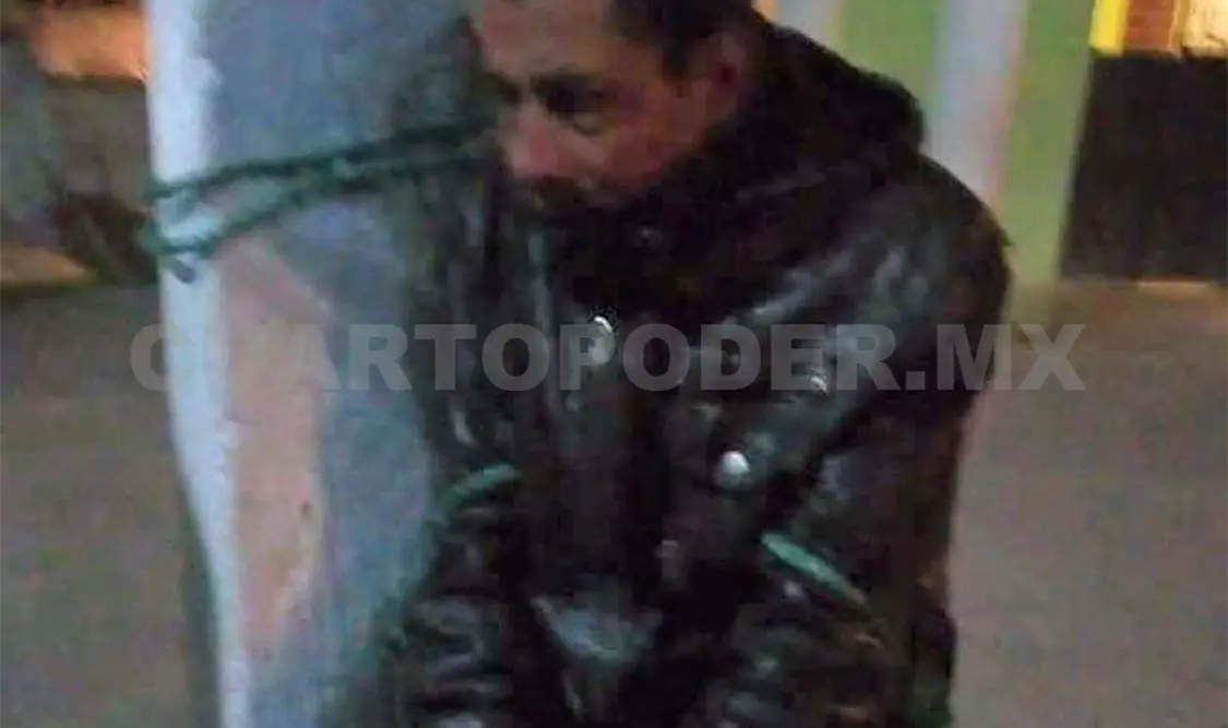 Lo amarraron por renunciar al PRI