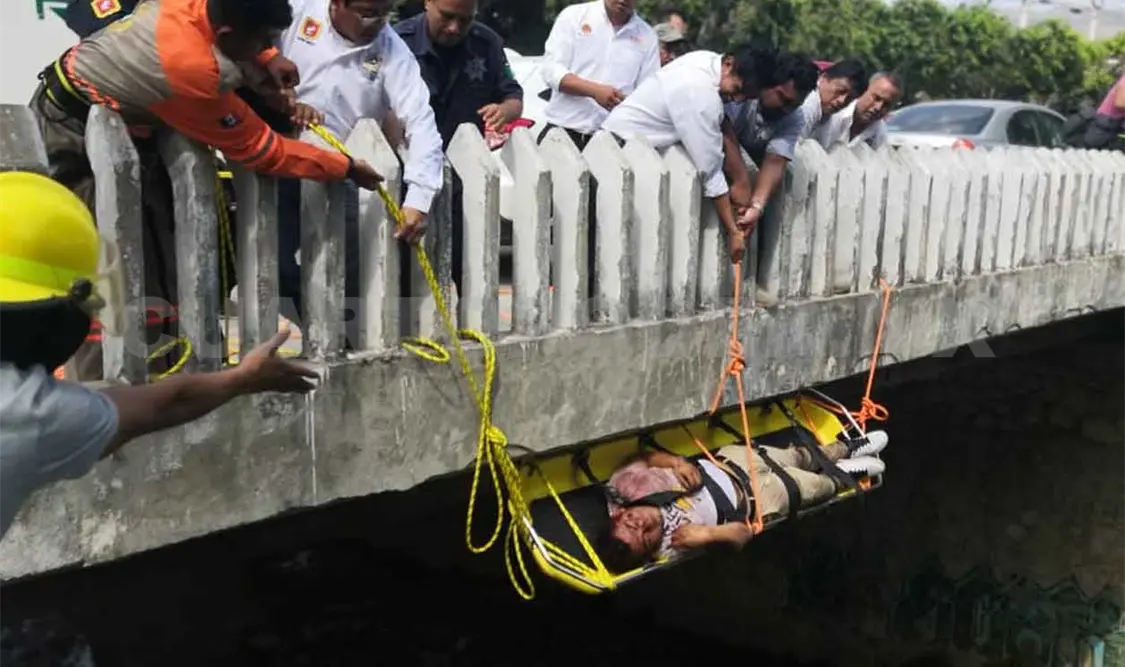 Lo hallan inconsciente al fondo del río Sabinal