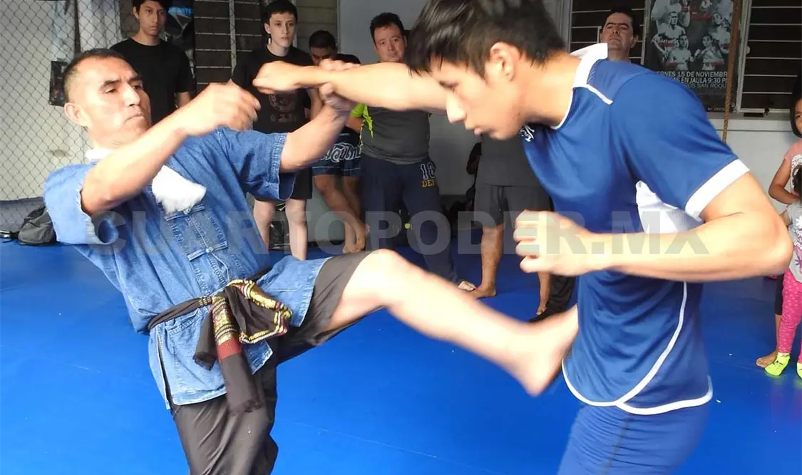La Extreme Fight Academy tuvo su primer seminario del año con la presencia del maestro Luciano Vargas.
