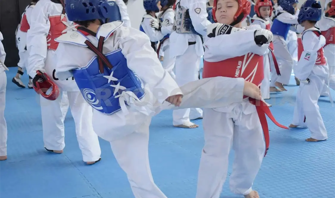 Aspectos tácticos fue lo que en mayor porcentaje se trabajó con los taekwondoínes. Cortesía