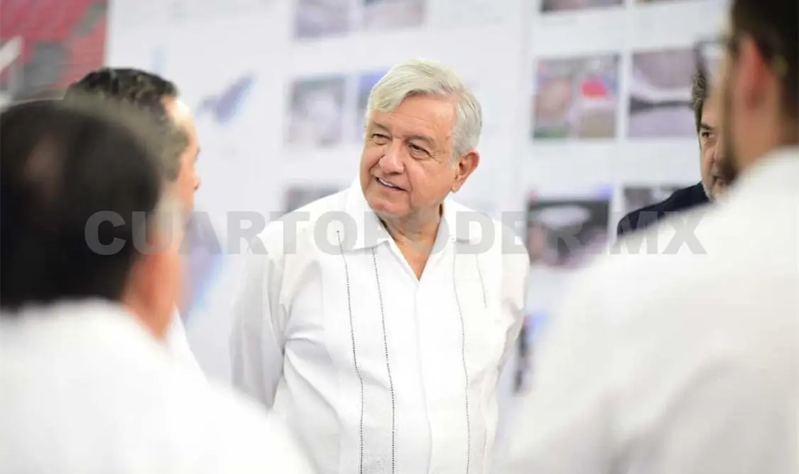 AMLO promete regularizar tenencia de la tierra en QR