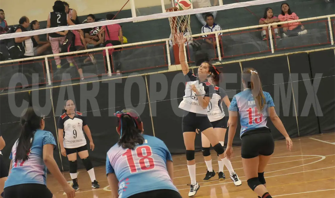 Buena presentación consiguió el equipo de Valquirias que disputó la pasada final de la competición tuxtleca. Guillermo Ramos/CP