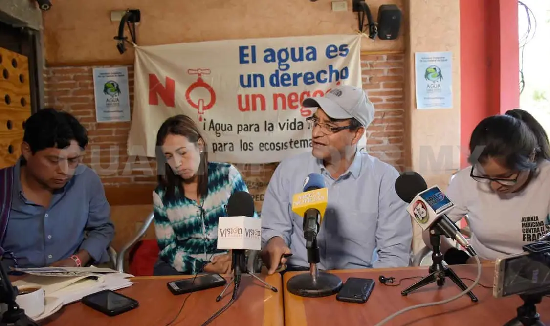En manos de “200 ricos” el futuro del agua