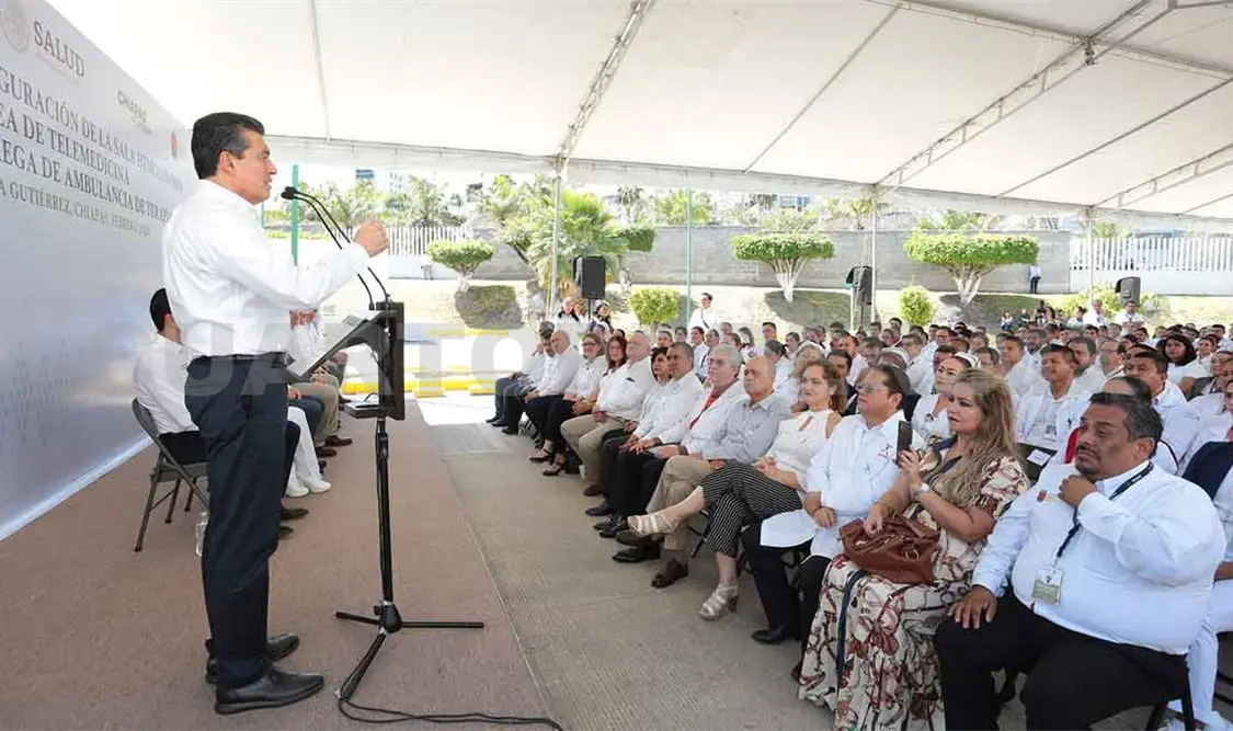 Entrega REC ambulancia de terapia intensiva