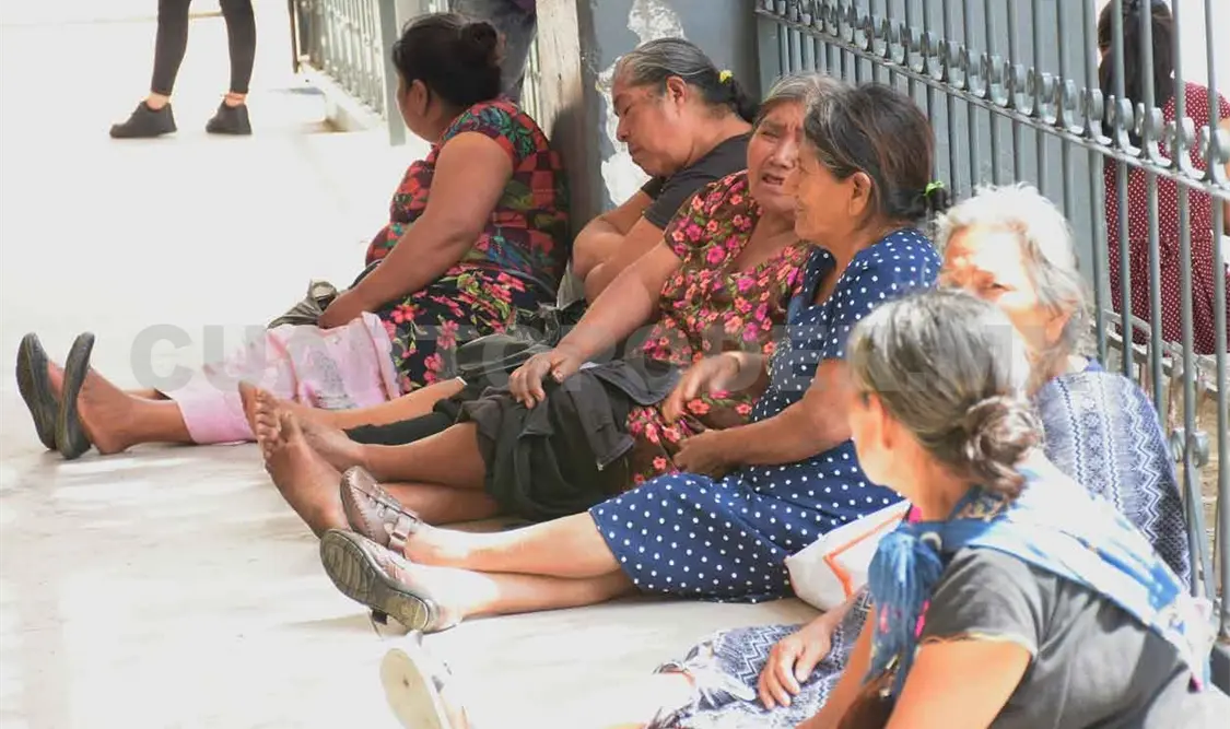 Desorganización en entrega de apoyo genera incidentes