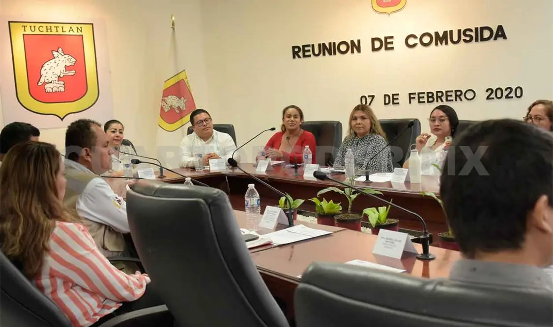 Buscan poner orden al trabajo sexual en la calle