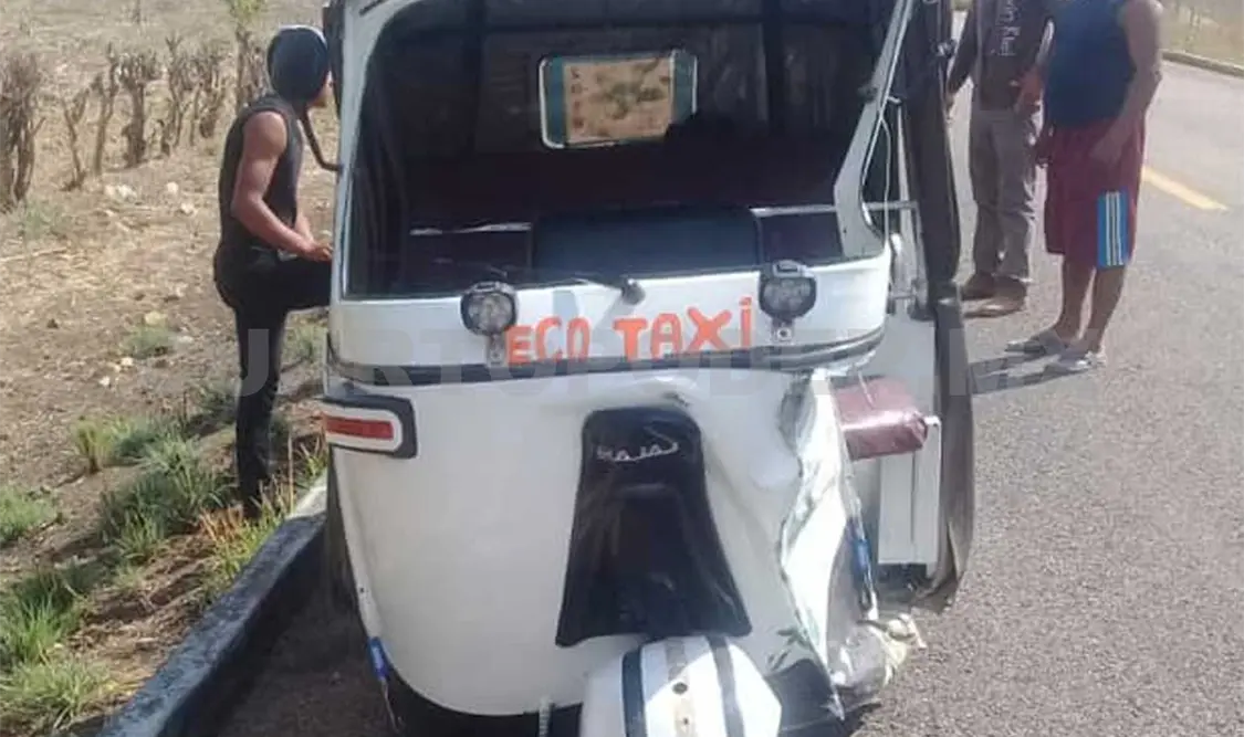 Los hechos ocurrieron sobre el tramo carretero Villaflores-Tuxtla Gutiérrez durante la tarde del viernes. Dalia Villatoro / CP