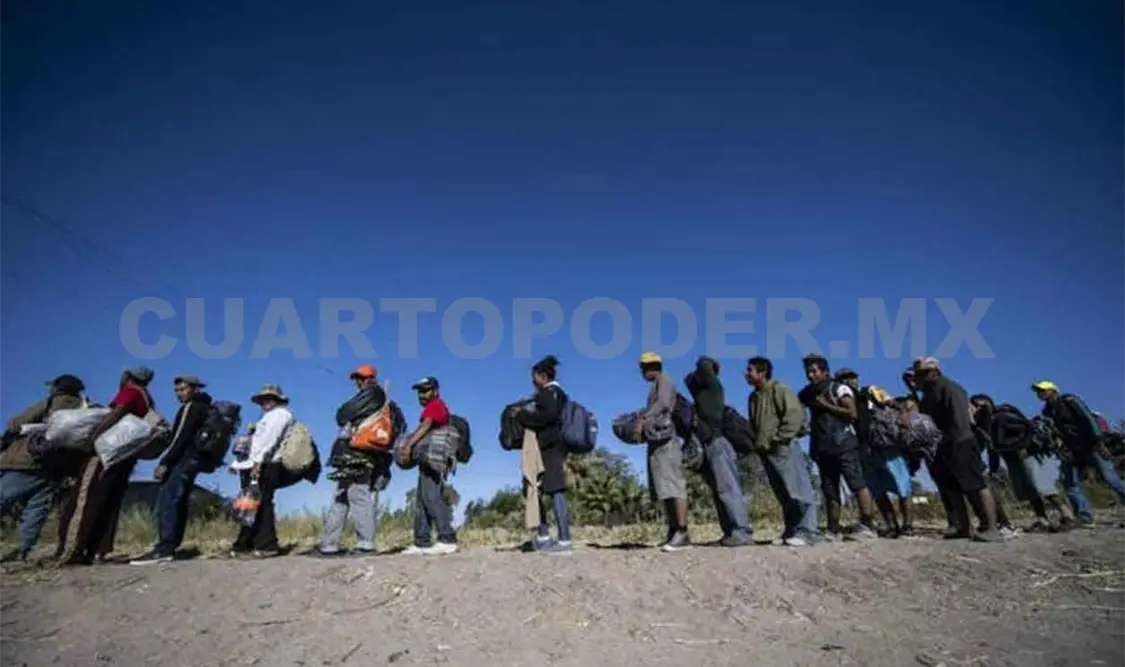 Centroamericanos utilizan panteón como refugio