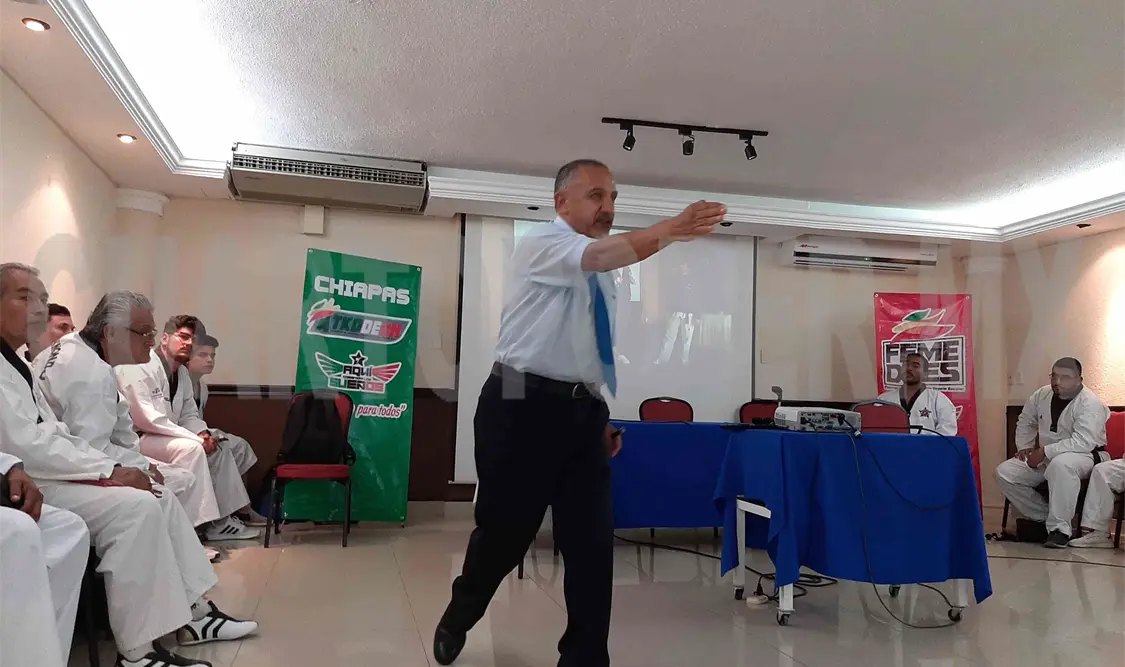 Sin dejar pasar ninguna situación, Escutia Martínez expuso cada movimiento necesario, para no dejar dudas. Freddy Manga/CP