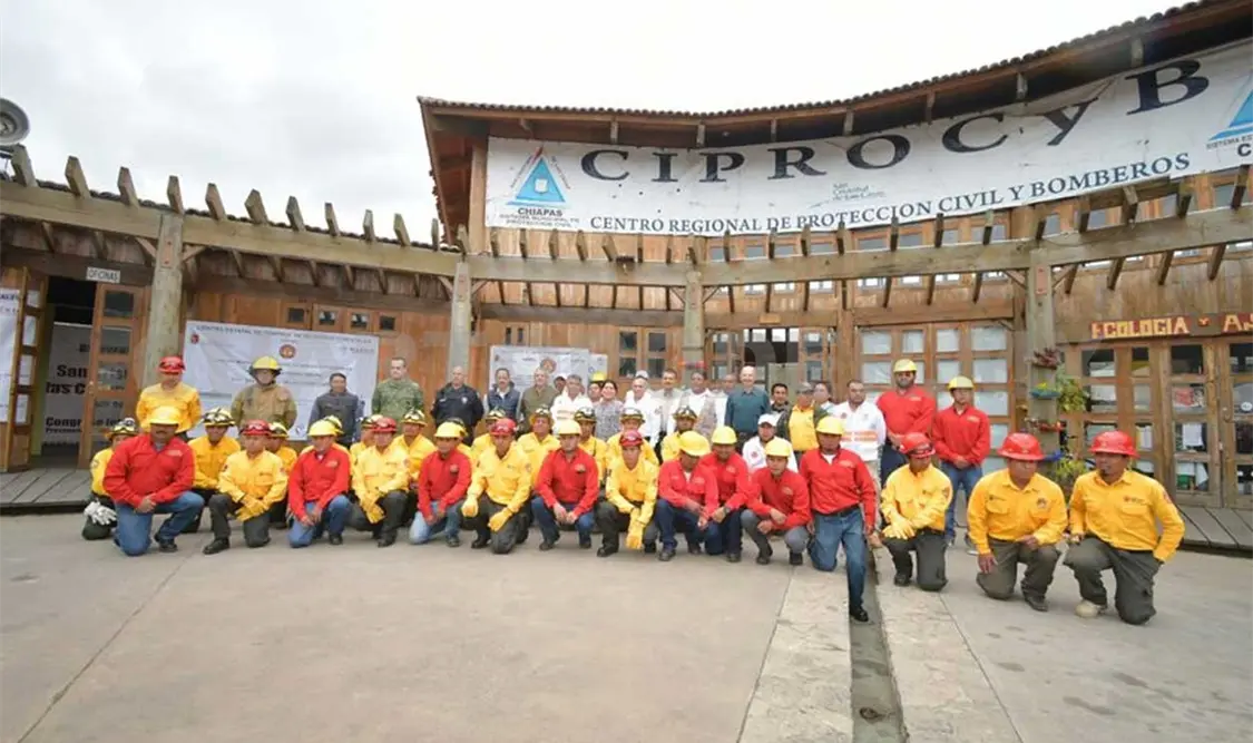 En el acto, participó la Comisión Nacional Forestal, la Sedena y la Guardia Nacional, entre otras dependencias. Manuel Martínez / CP