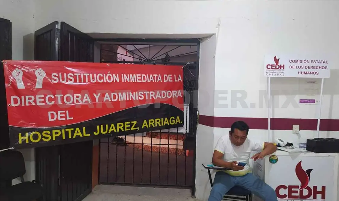 Exigen destitución de directora de hospital