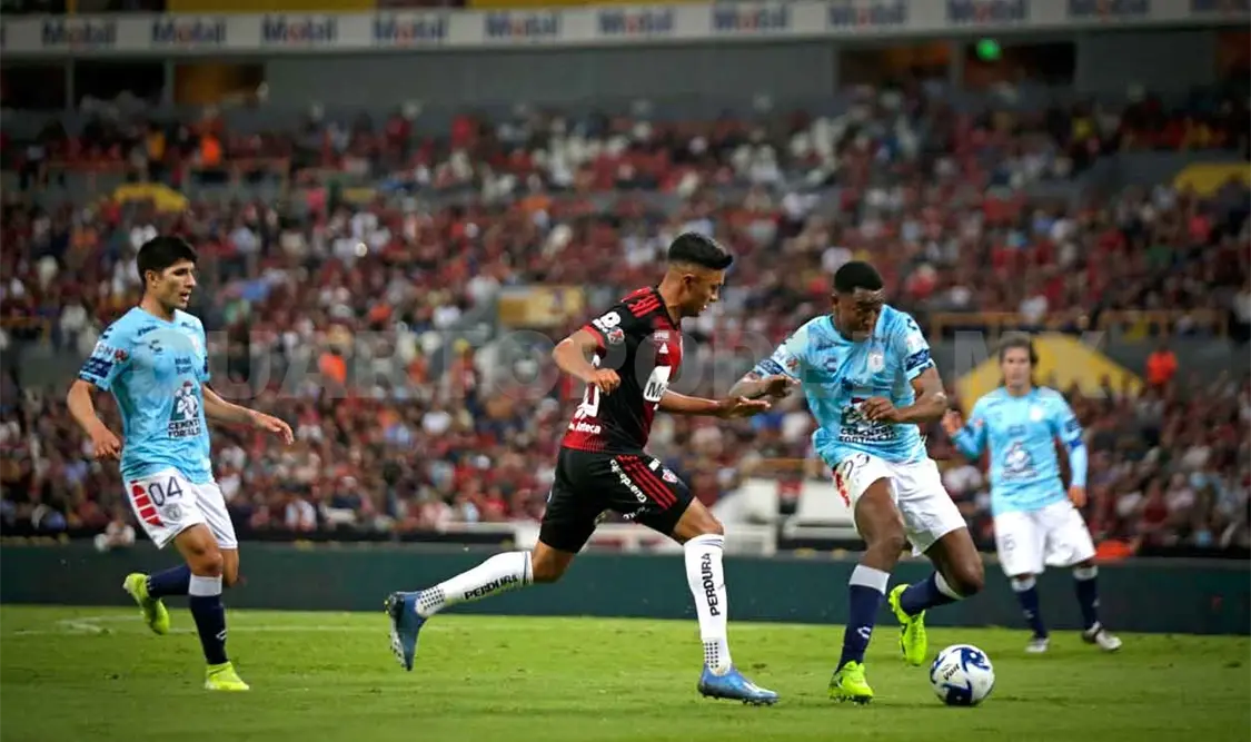 Pachuca propina al Atlas su tercera derrota en fila