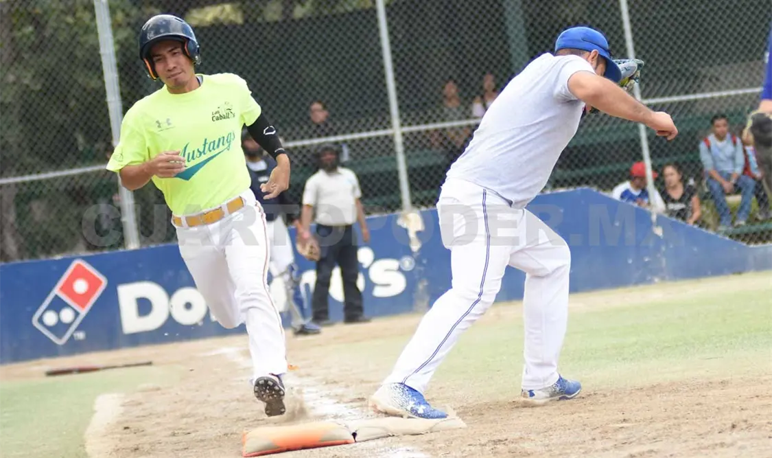 En la fase regular del torneo, los emplumados salieron victoriosos, por lo que quieren repetir la dosis este día. Guillermo Ramos/CP