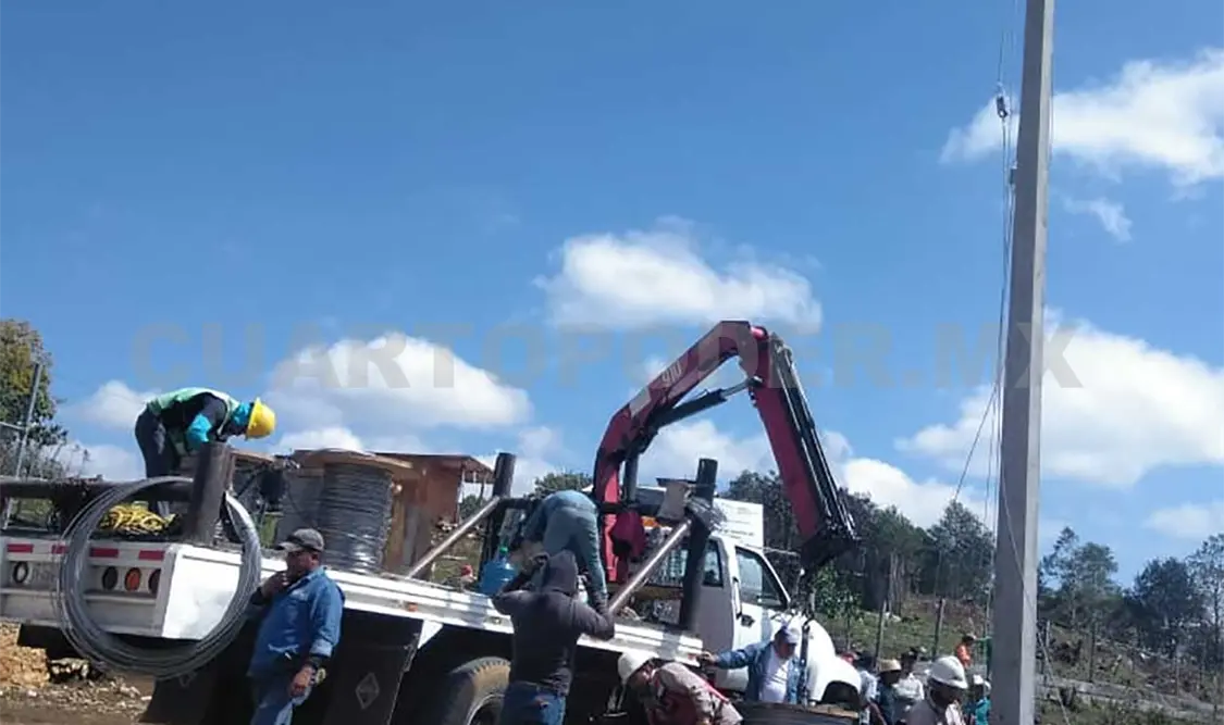 Amplían red de energía eléctrica en municipios