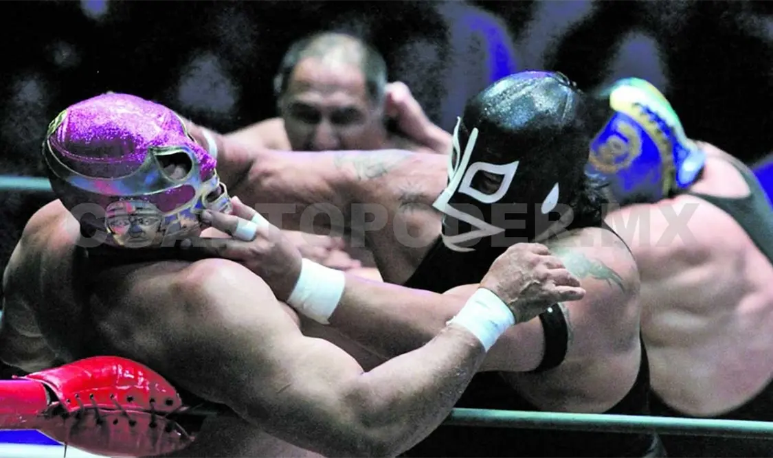 Leyendas de la Arena México en Tuxtla