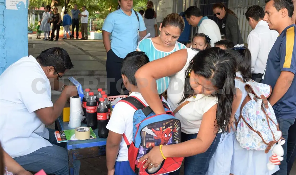 La Cruz Roja se suma a las acciones de prevención mediante la impartición de charlas dirigidas a niños de preescolar y primaria. CP