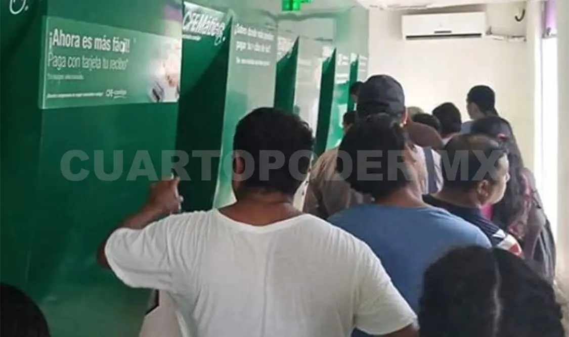 Los cajeros presentan inconsistencias en la tecnología que manejan para pagar el recibo o tarjeta. Rafael Victorio / CP