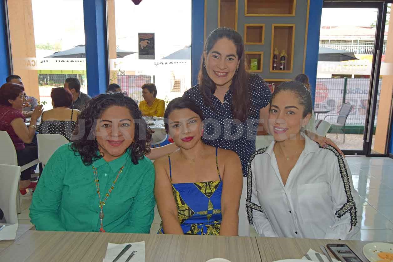 Desayuno con causa