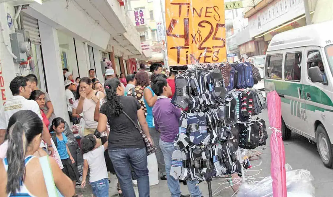 Fiscales son insuficientes para combatir ambulantaje