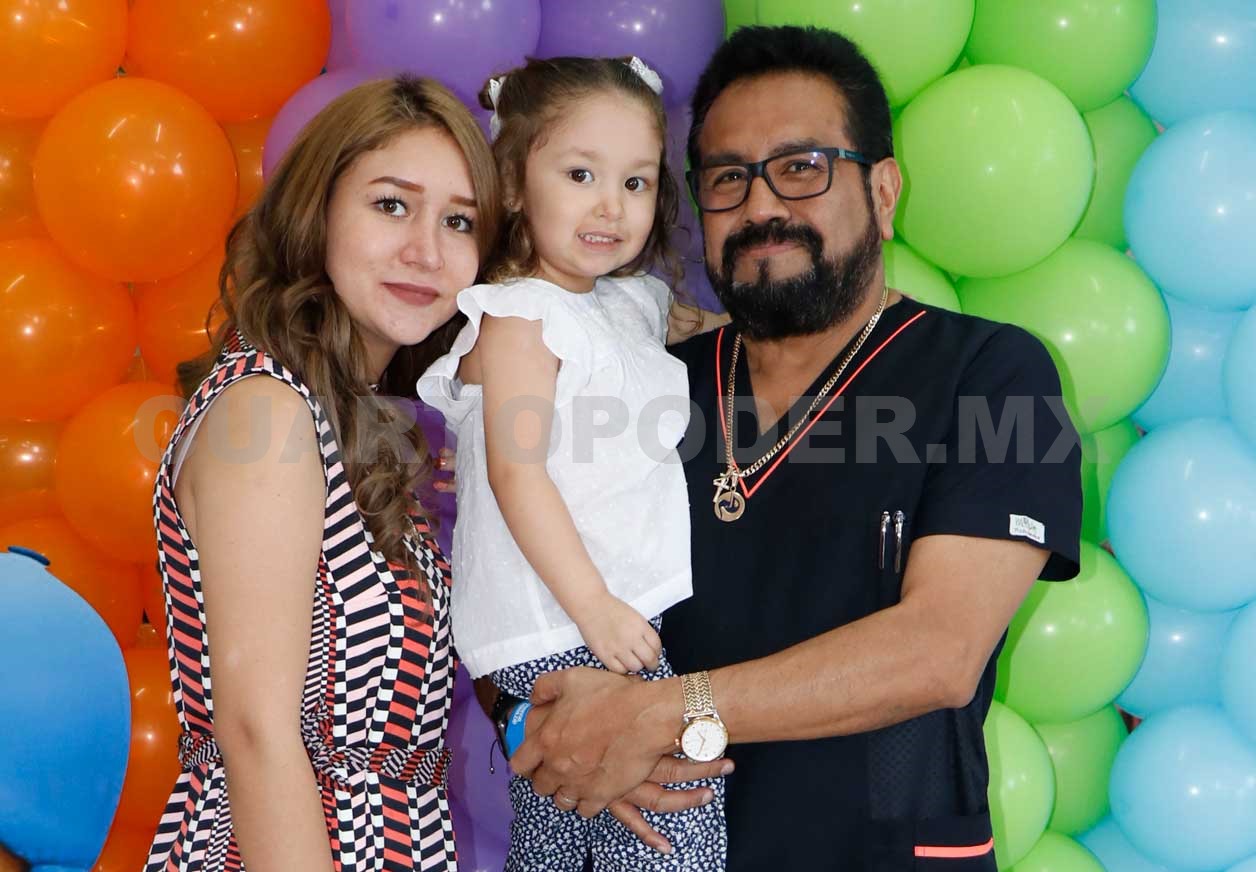 Tres añitos de Mariana