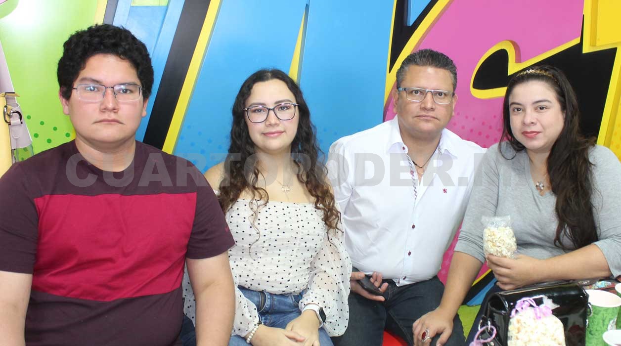 Una divertida fiesta para Laurita