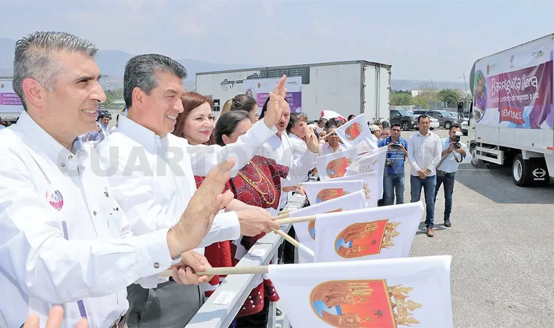 El mandatario dio el banderazo de arranque de los programas alimentarios del Gobierno del Estado. CP