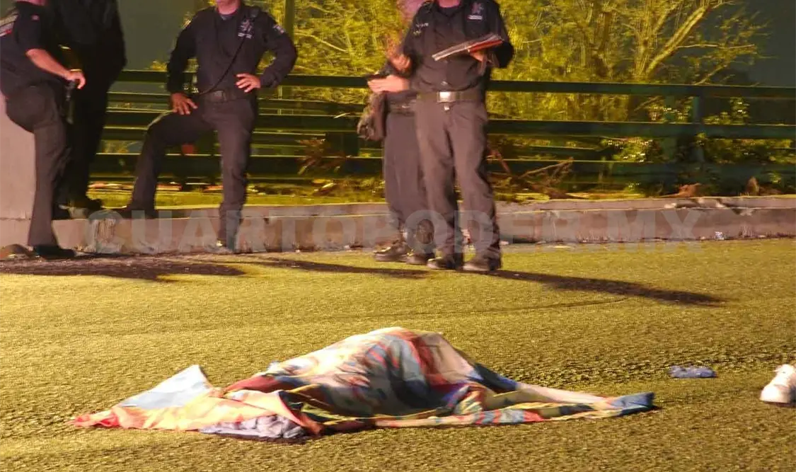 Muere jovencita en percance de moto