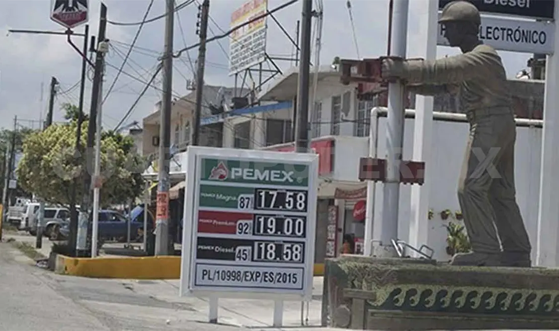 Gasolineras deben bajar los precios