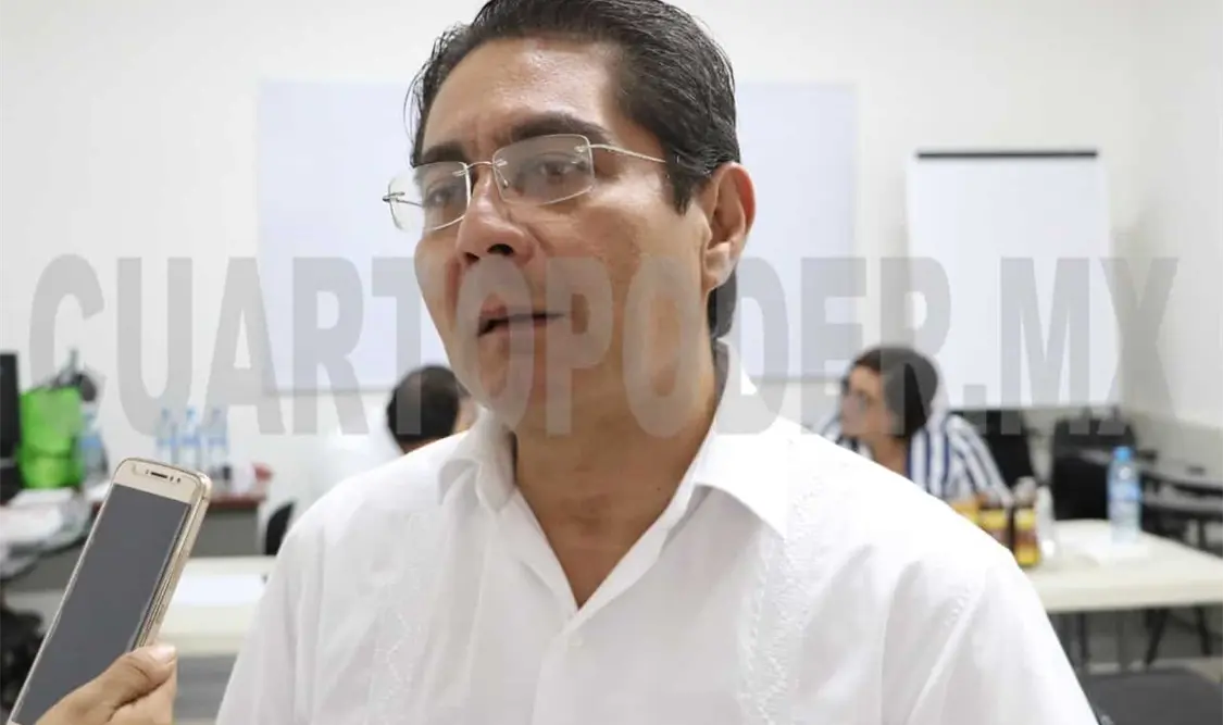 El secretario de Economía Municipal, David Zamora, expuso que las acciones de la sociedad deben ser pensadas en el bienestar común y no en acaparar productos. CP