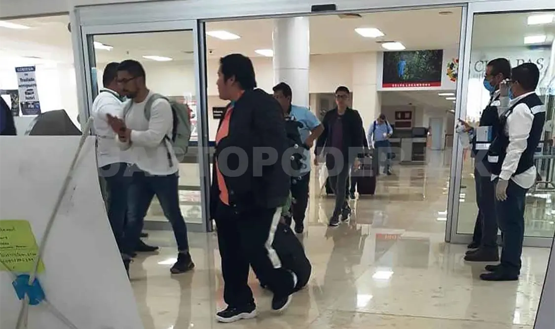 Establecen consultorios médicos en aeropuertos