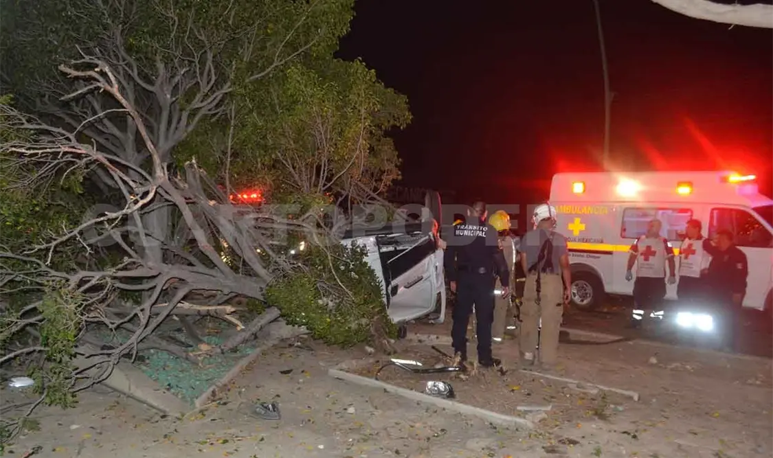 Un muerto y dos heridos se saldó en una volcadura