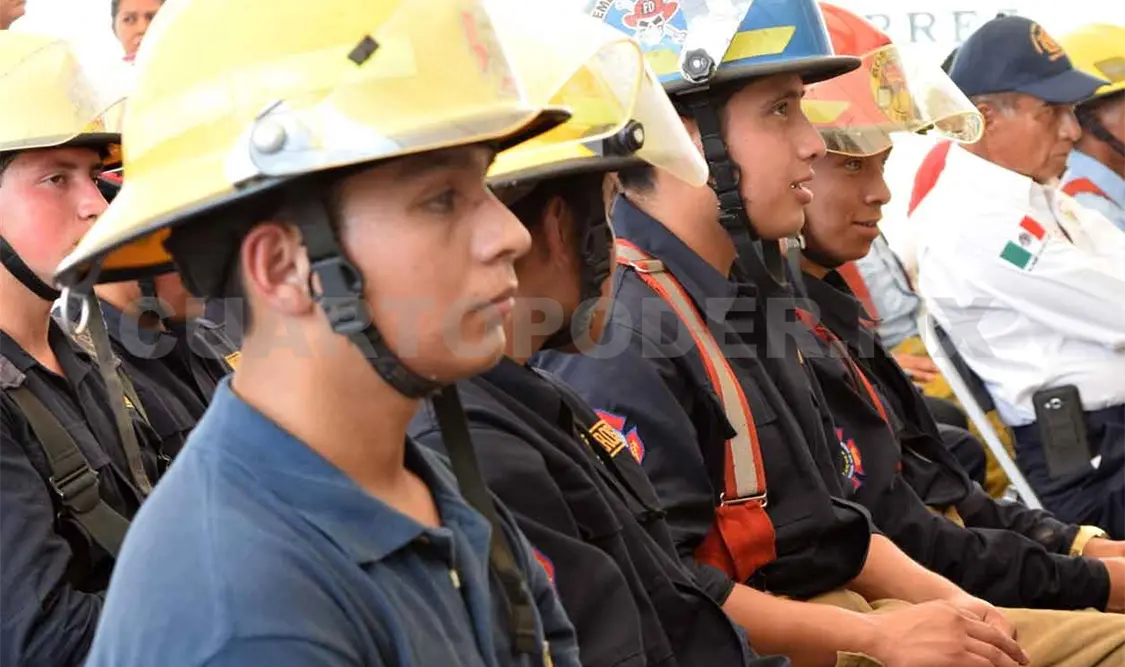 Instituto de Bomberos, referente para el país